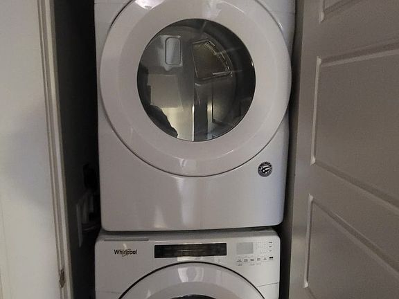 3rd image of 702 E High St #201-C