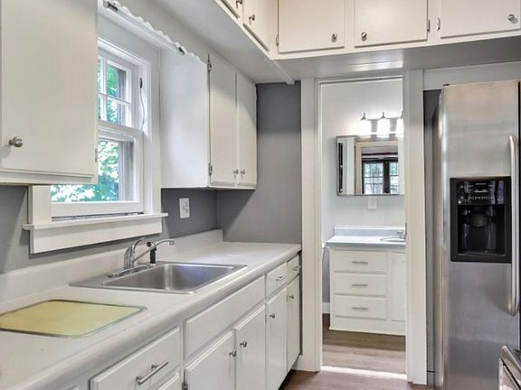 25 Welch Point Rd #1, Winthrop, ME 04364 | Zillow