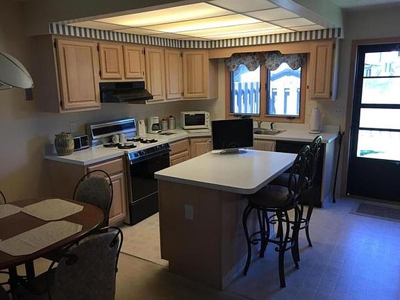 5th image of 1401 Pegwood Dr