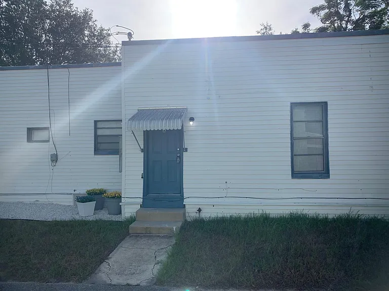 740 Cohassett Ave #A — Photo 1