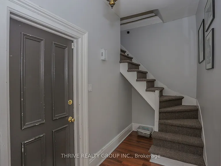 526 Waterloo St #A — Photo 9