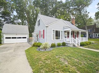 811 Briarcliff Rd, Jackson, MI 49203