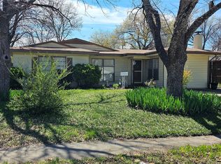 2532 Oates Dr, Dallas, TX 75228