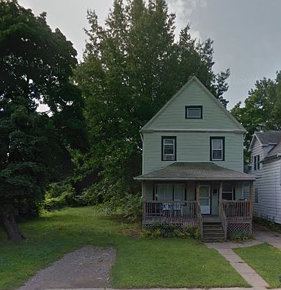 1st image of 12708 Woodside Ave