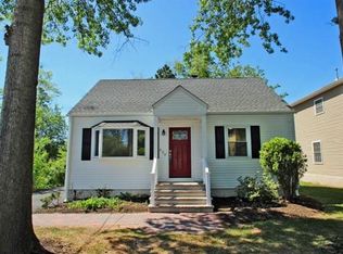 639 Drake Ave, Middlesex, NJ 08846