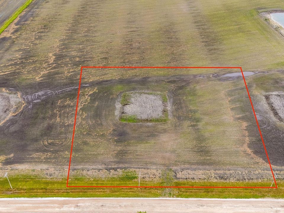 2nd image of 374 County Road G