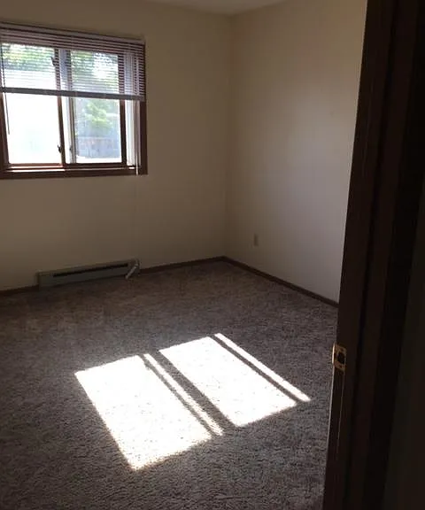1815 3rd St E — Photo 10