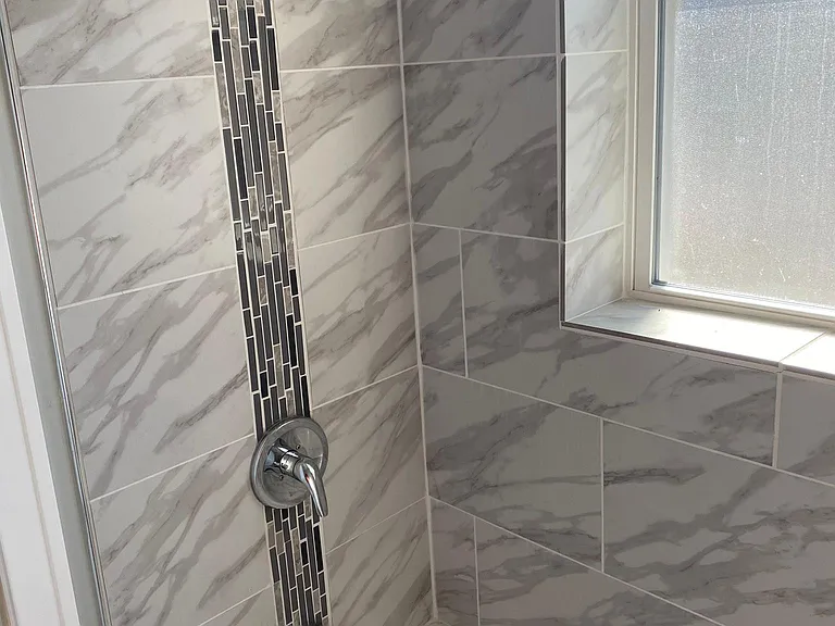 8010 S Drexel Ave #1 — Photo 3