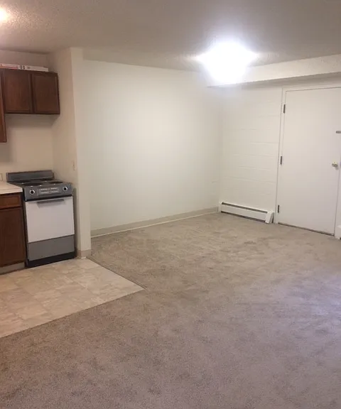 Iris Ave — Photo 4