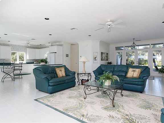 5th image of 8560 Seacrest Dr