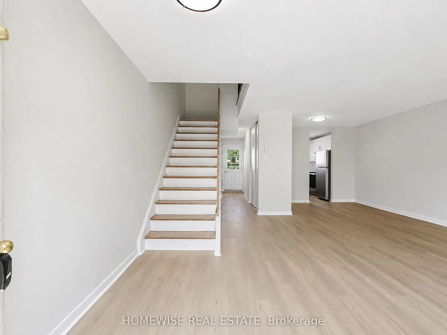 4 bed, $3,399 — Photo 2