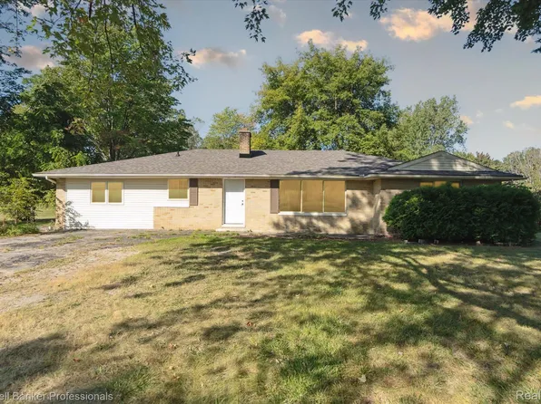 11185 N Jennings Rd, Clio, MI 48420