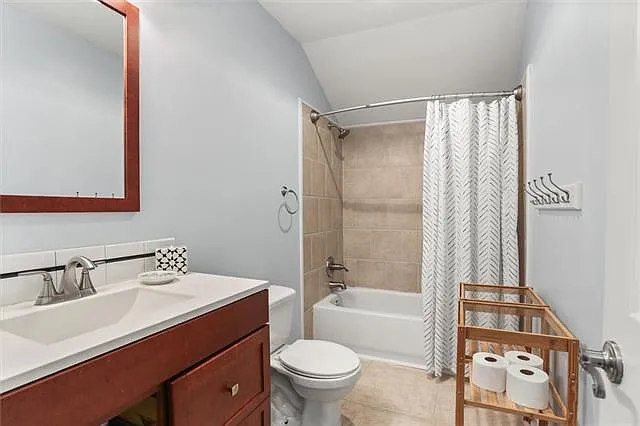 1726 Burdette St — Photo 11