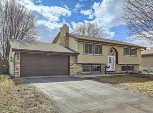 840 127th Ln NE, Blaine, MN 55434