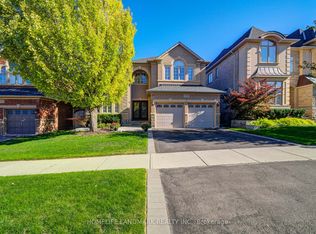1388 Pinery Cres, Oakville, ON L6H 7J7