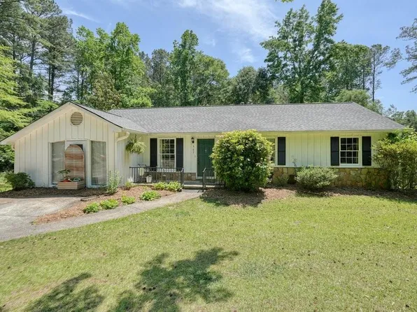 367 Bradshaw Ln, Canton, GA 30115