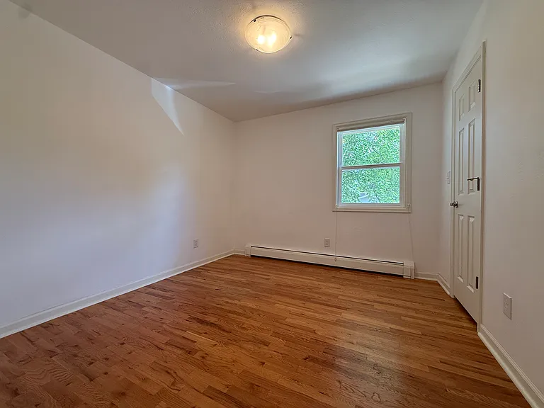 1872 Del Rosa Ct — Photo 57
