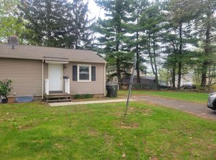 60 Fairview Dr, Berlin, CT 06037