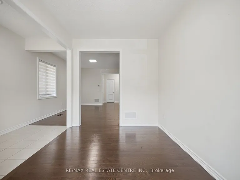 99 Colville Pl — Photo 11