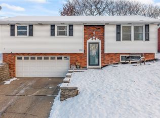 652 Woodland Rd, Canonsburg, PA 15317