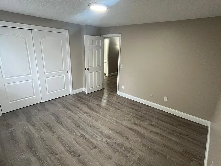Henry Terrace 3 — Photo 32