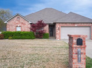 702 Keesee Cv, Benton, AR 72019