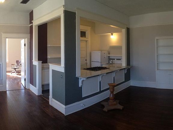 Veiw into kitchen