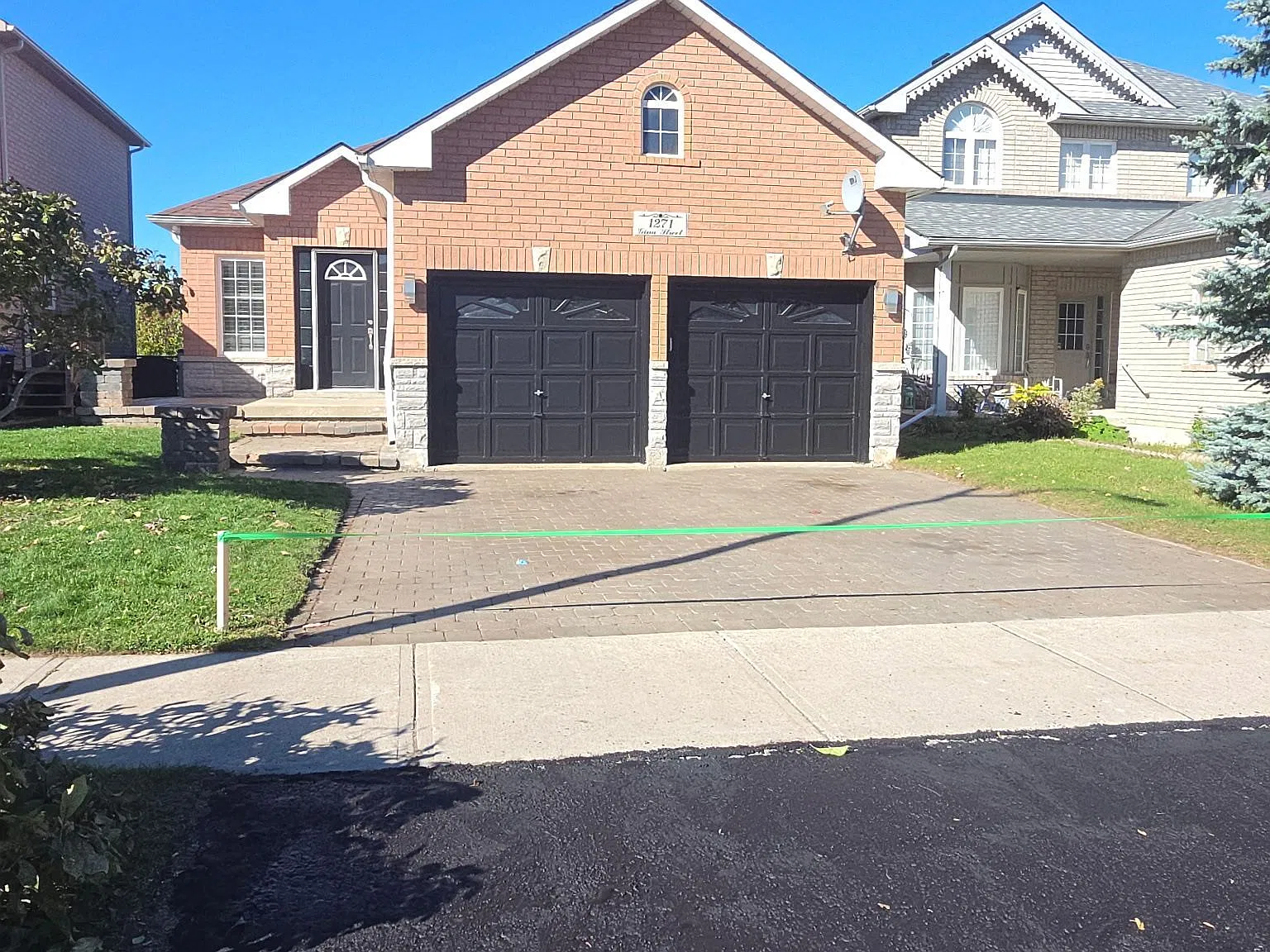 3 bed, $3,000 — Photo 2