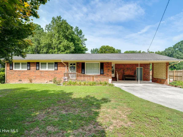 241 N Monk Street, Magnolia, NC 28453