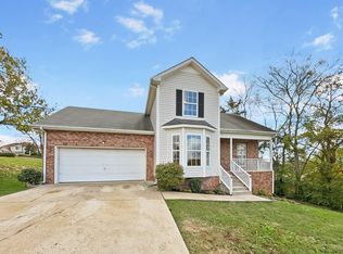 262 Iris Dr, Hendersonville, TN 37075