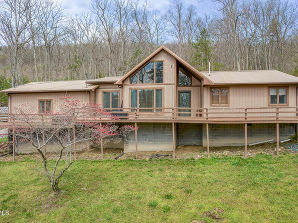 871 Mountain View Rd, Rogersville, TN 37857