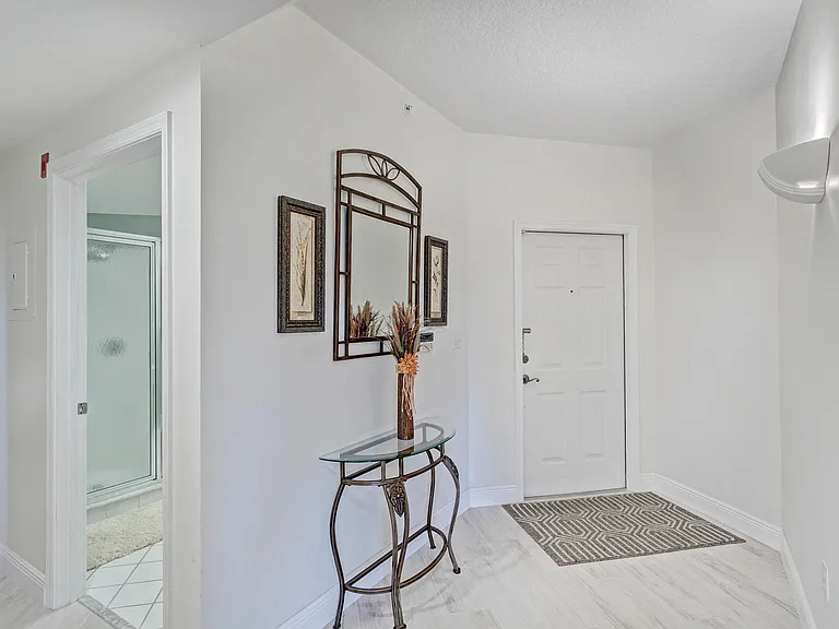 500 Uno Lago Dr #402 — Photo 5