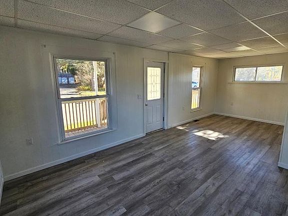 5th image of 706 Cornplanter Ave #6