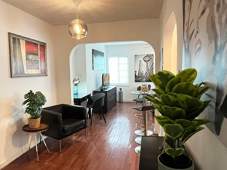 511 NE 75th St #2 — Photo 1