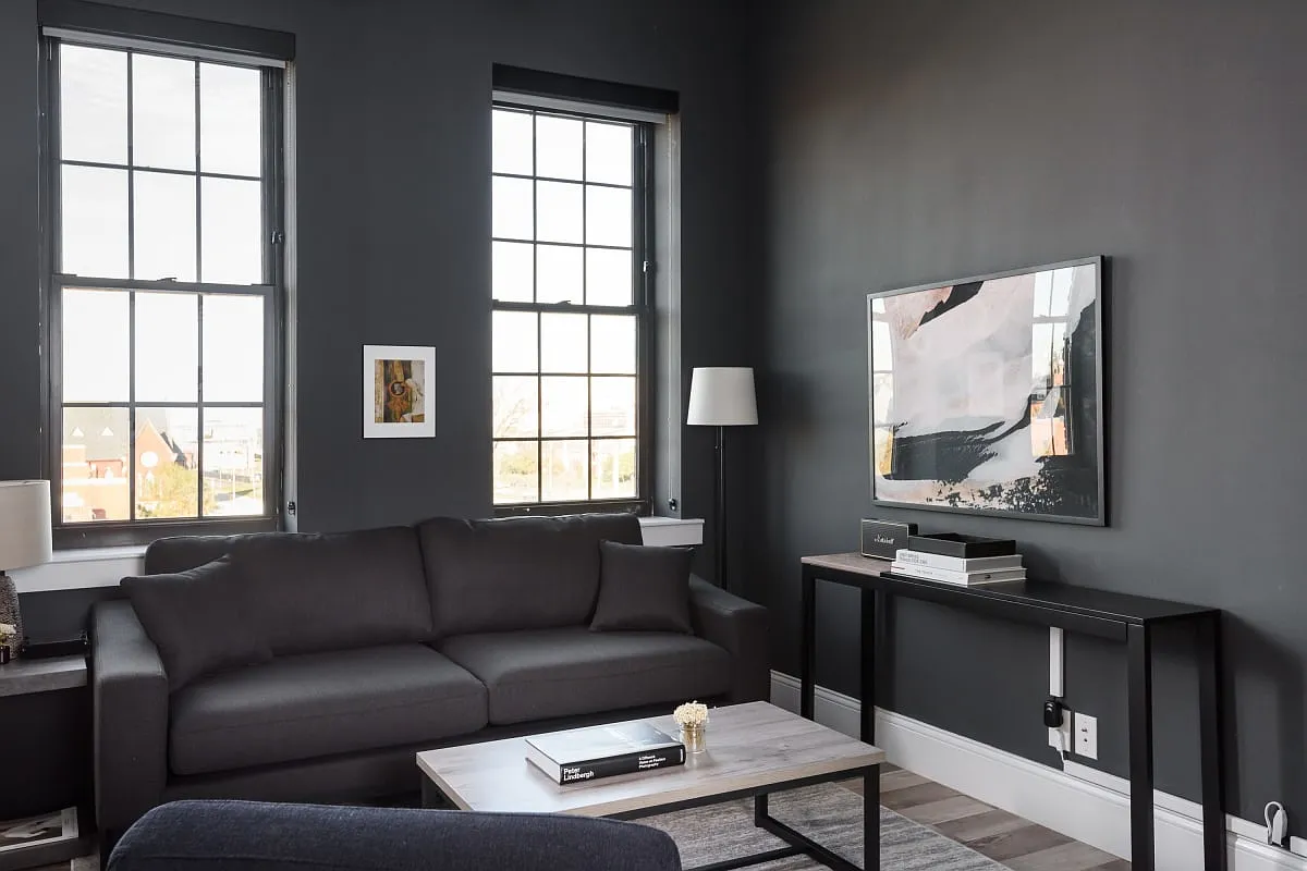 1 bed, 742 sqft, $1,660 — Photo 1