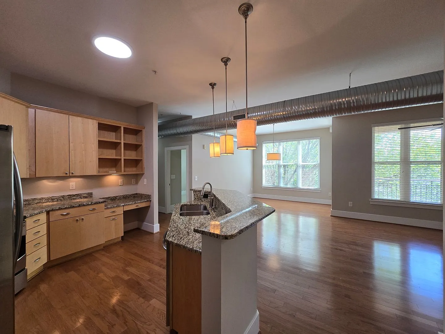 Preleasing for September 2026! — Photo 4