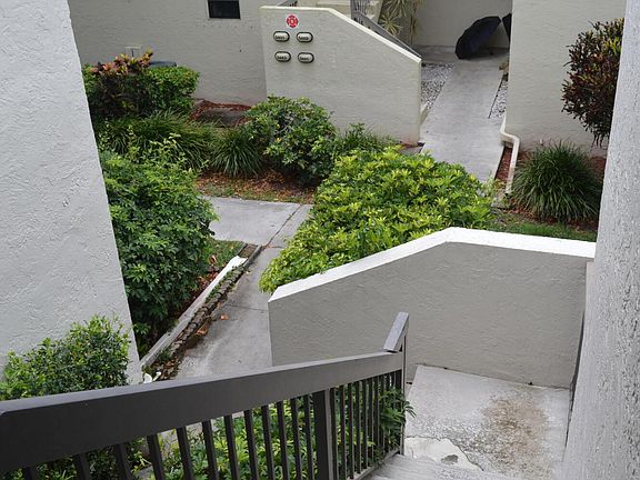 5th image of 3511 Cocoplum Circle