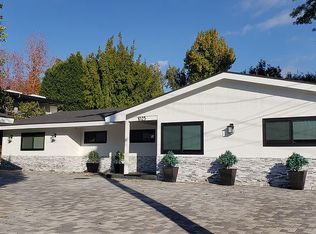 1023 Atlee Dr, La Canada Flintridge, CA 91011