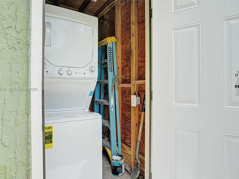 10366 SW 172nd St — Photo 31