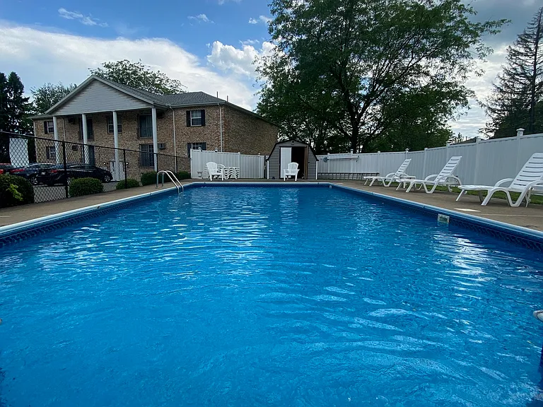 800 Northwood Ct #102 — Photo 12