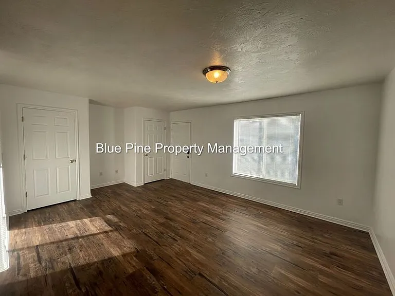 139 Stockham Blvd #2 — Photo 3