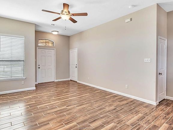 5th image of 3804 Clear Meadow Creek Ave
