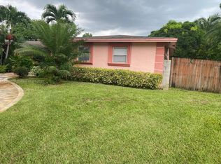 6721 SW 3rd St, Margate, FL 33068