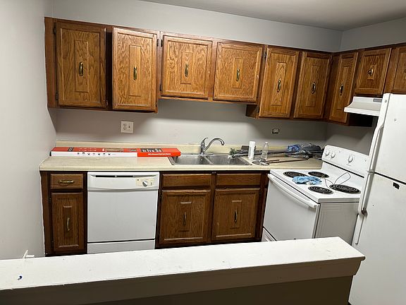 5th image of 1547 N Silver Ln APT 2A