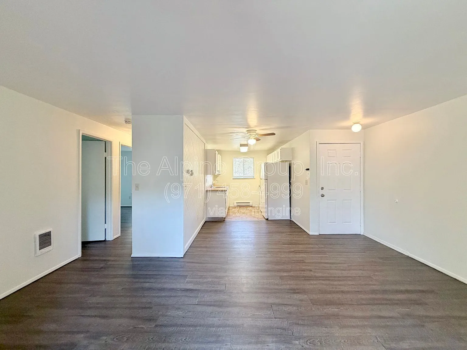 2 bed, 1.0 bath, 810 sqft, $1,399 — Photo 1