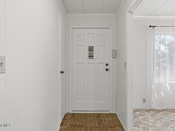 5th image of 215 WINDSONG Drive