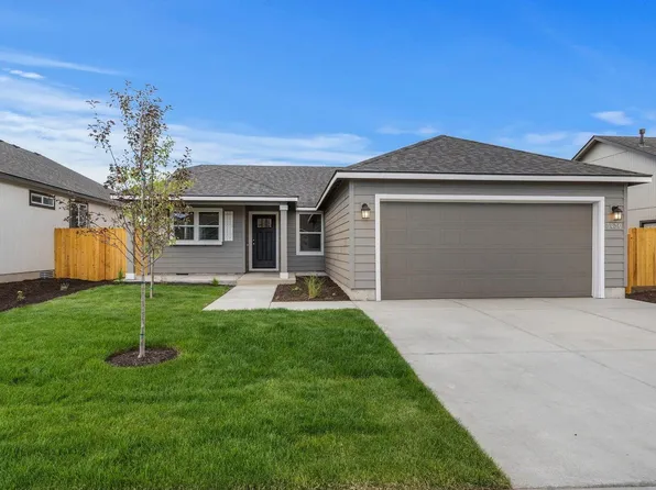 760 NW Walnut Ave #70, Redmond, OR 97756