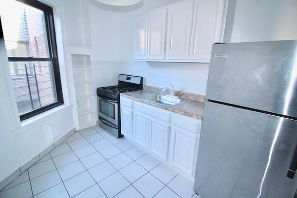 Rented by Realty Nerd | media 28