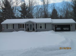 1718 E Lancer Ln, Midland, MI 48640