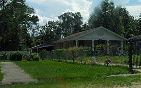 2nd image of 518 Georgia Ave